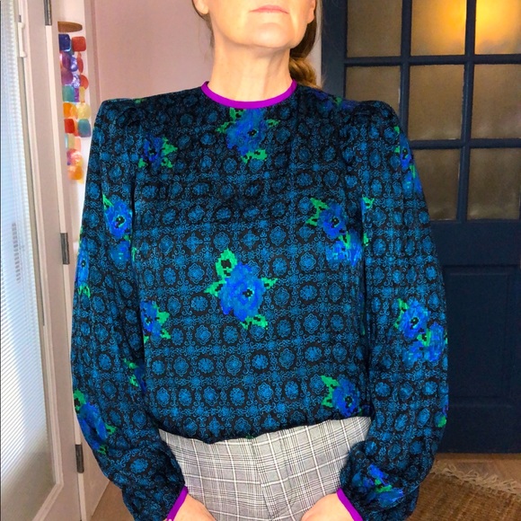 Oscar de la Renta Tops - Vintage Silk Oscar De La Renta Blouse Printed S